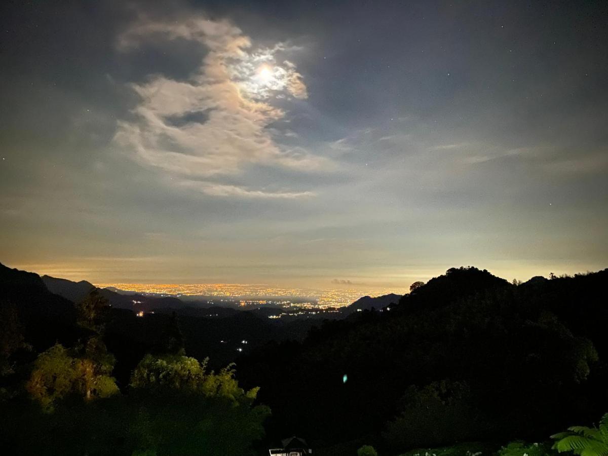 Tianyi Homestay Феньчіху Екстер'єр фото